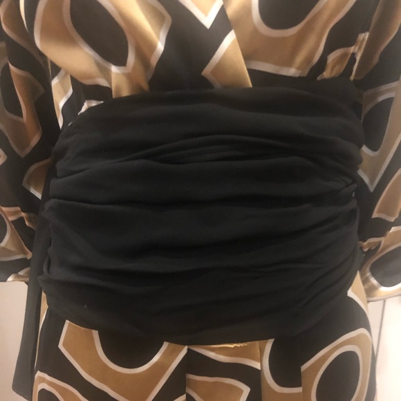 DIANE VON FURSTENBERG silk wrap dress - Picture 5 of 7